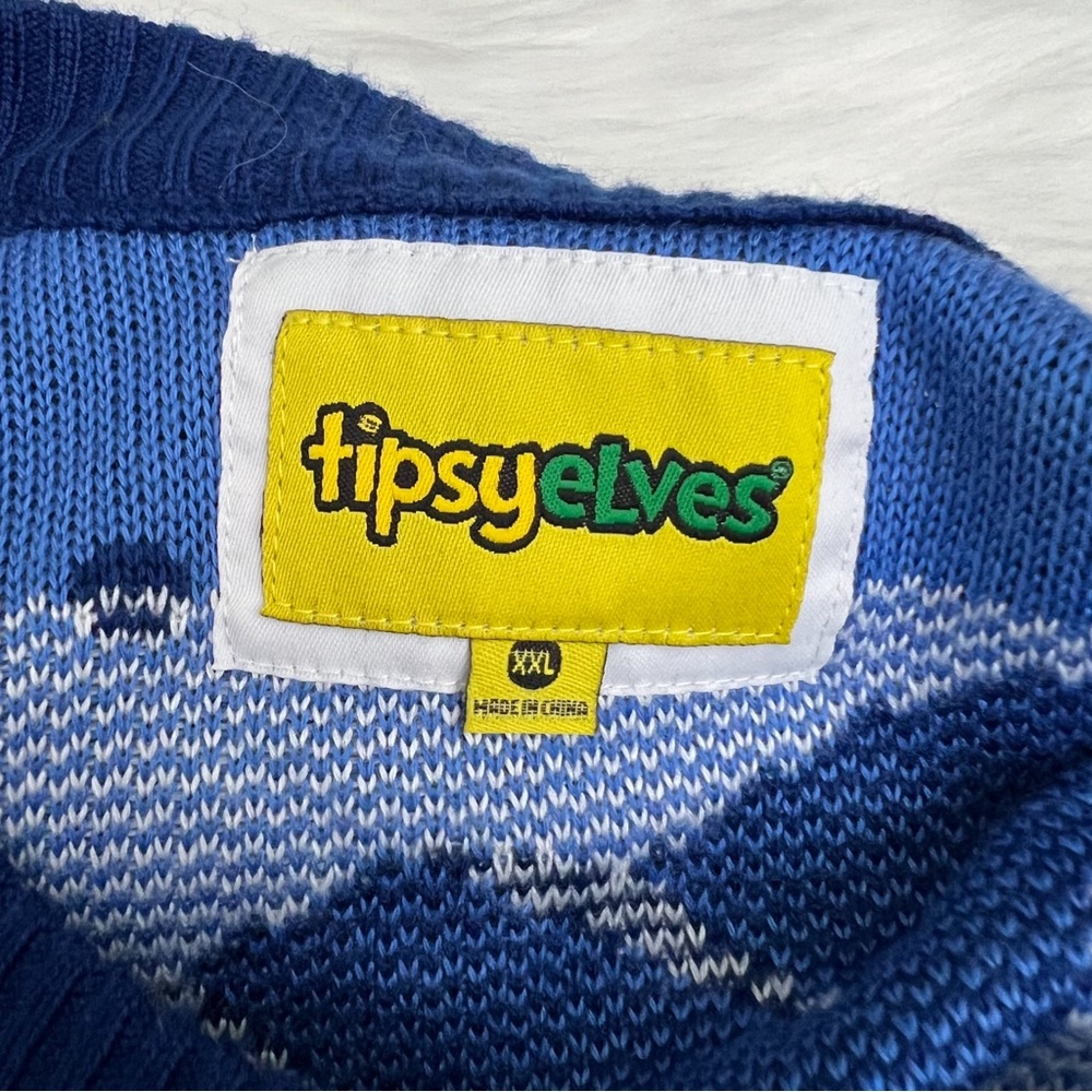 Tipsy Elves Romantic Sasquatch Sweater - XXL - Picture 6 of 8
